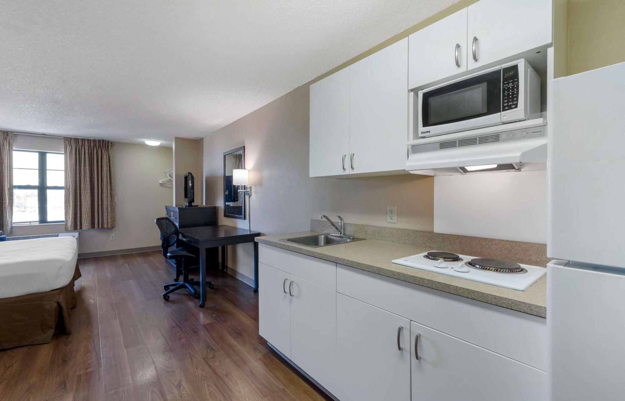 Extended Stay America Suites - Orange County - Katella Ave Exteriér fotografie