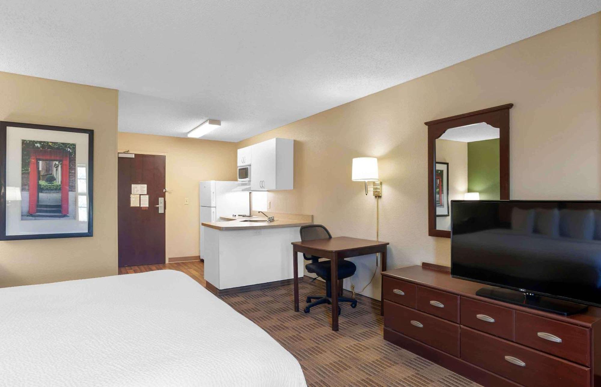Extended Stay America Suites - Orange County - Katella Ave Exteriér fotografie